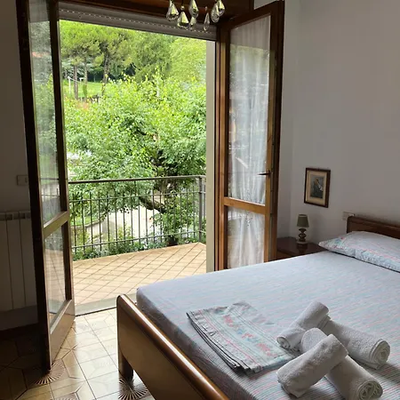 Casa Rossa Al - Apto Grande Primo Piano Apartamento *